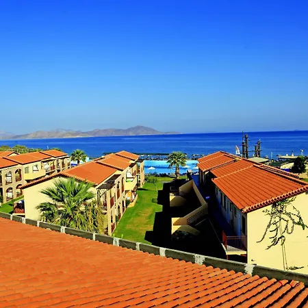 Hotel Aquis Marine 4*
