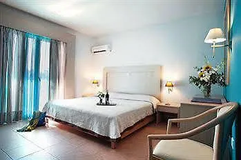 Hotel Aquis Marine 4*